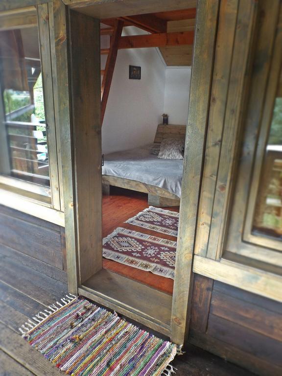 Cabana La Noi Hotel Rîşnov Ngoại thất bức ảnh