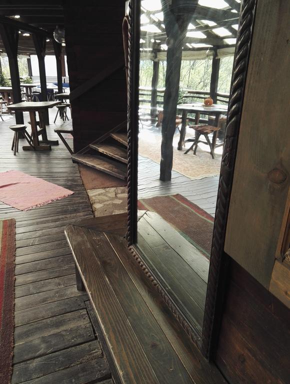Cabana La Noi Hotel Rîşnov Ngoại thất bức ảnh