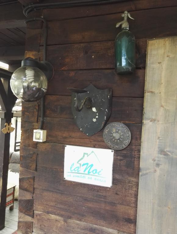 Cabana La Noi Hotel Rîşnov Ngoại thất bức ảnh